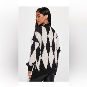 Masquerade diamond jacquard cardigan size s/m